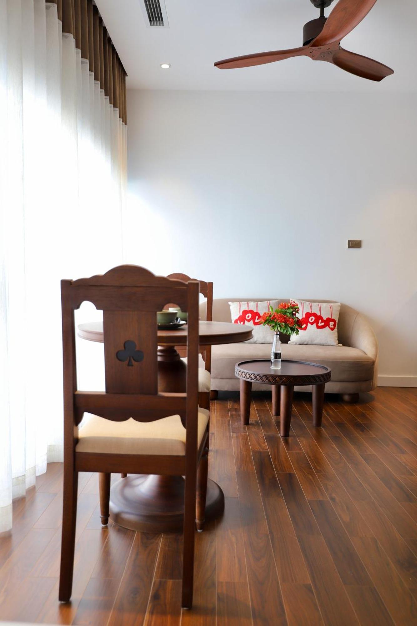 Maison Nha 17 Ton That Thiep Hanoi Exterior photo
